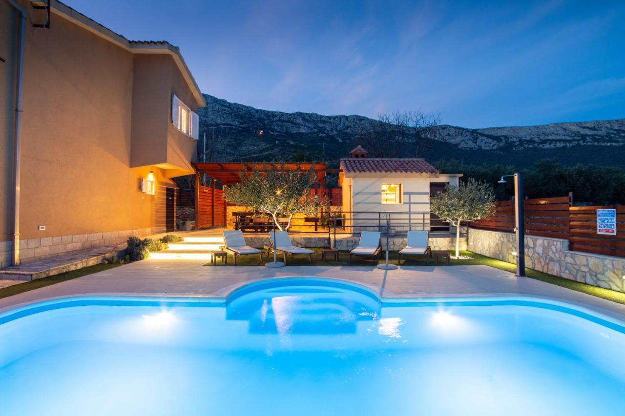 Villa Magic View With Private Heated Pool